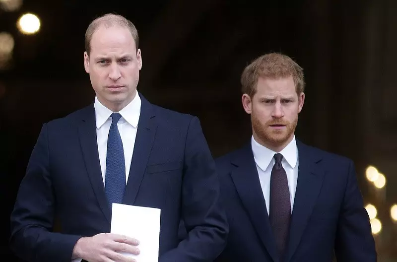 Harry uważa, że William jeszcze nie wie, iż "jest więźniem rodziny królewskiej"