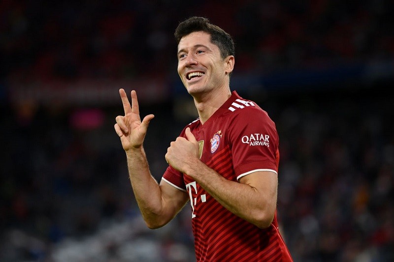 Trzy bramki Lewandowskiego! Bayern rozgromił Herthę