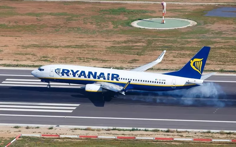 Ryanair przewiduje błyskawiczne odbicie w branży usług lotniczych