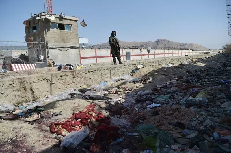 BBC: Mimo ostrzeżenia o zamachu, ambasada UK w Kabulu nadal wzywała Afgańczyków