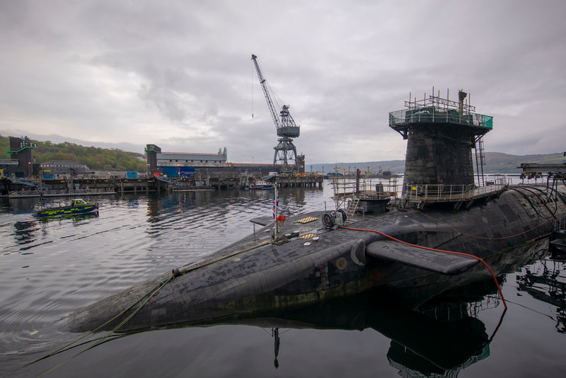 "FT": Following the secession of Scotland, nuclear bases may be relocated overseas