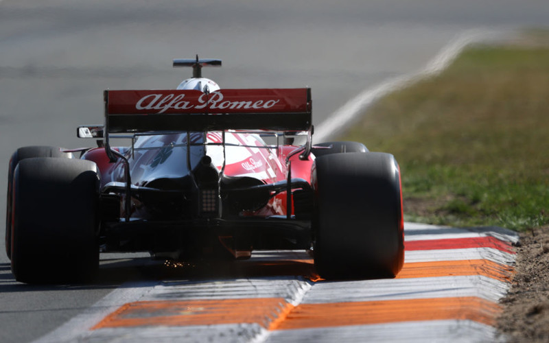 Formuła 1: Kubica 18. w kwalifikacjach GP Holandii. Najlepszy Verstappen