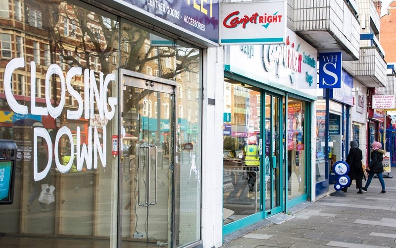 UK: Kryzys na głównych ulicach handlowych - zniknęło już prawie 9 tys. sklepów