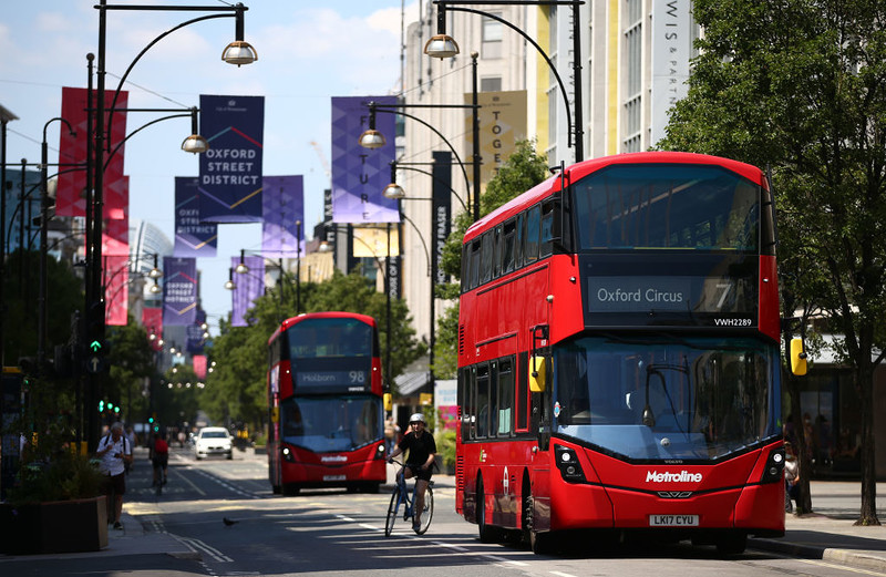 Zaczyna brakować kierowców autobusów. W kilku regionach UK anulowano połączenia