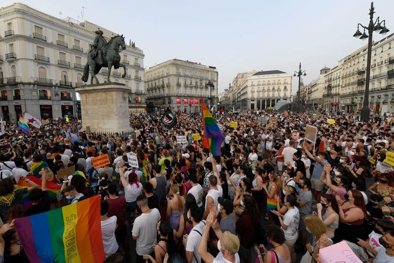 Spain: Services confirm the existence of groups "hunting" sexual minorities