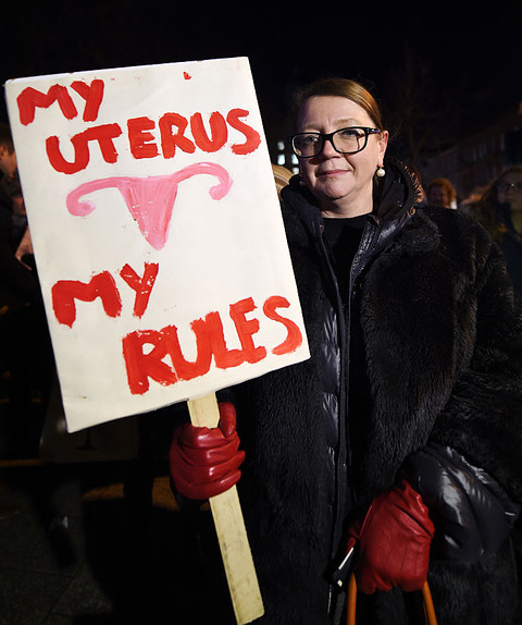 "Okrutne, nieludzkie, poniżające". ONZ apeluje do Irlandii o zmianę prawa aborcyjnego