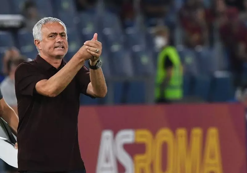 Roma nowym liderem Serie A. Szczególny mecz dla Mourinho