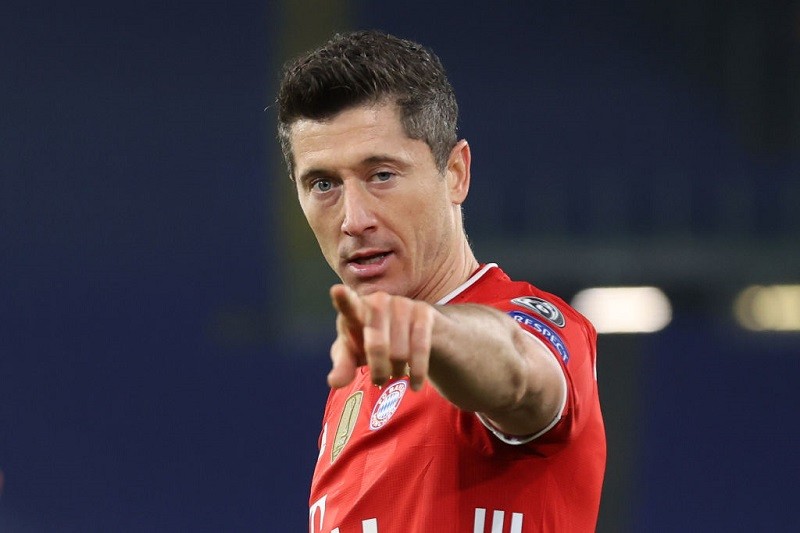 Bundesliga: Beniaminek na celowniku Lewandowskiego