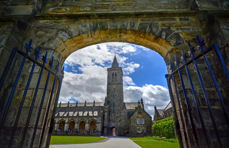 Oksford i Cambridge zdetronizowane w rankingu brytyjskich uniwersytetów