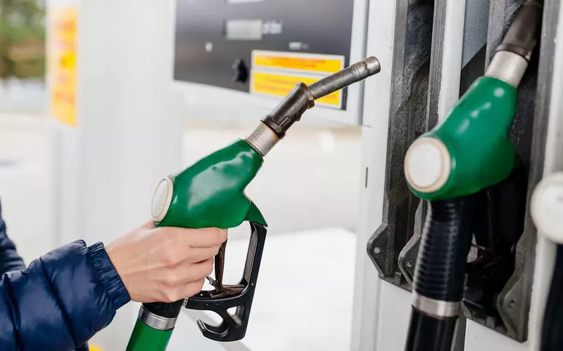 BP i Tesco ograniczają dostawy paliwa i zamykają niektóre stacje benzynowe w UK