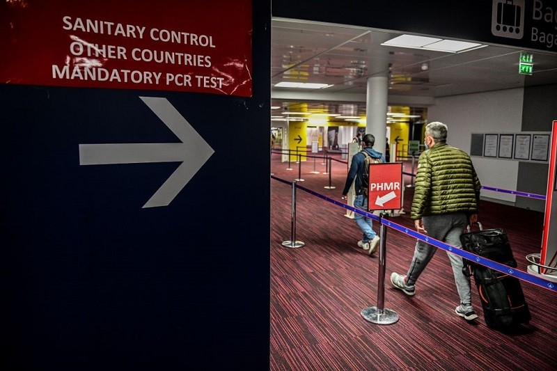 Covid-19: Ireland ends mandatory hotel quarantine for travellers