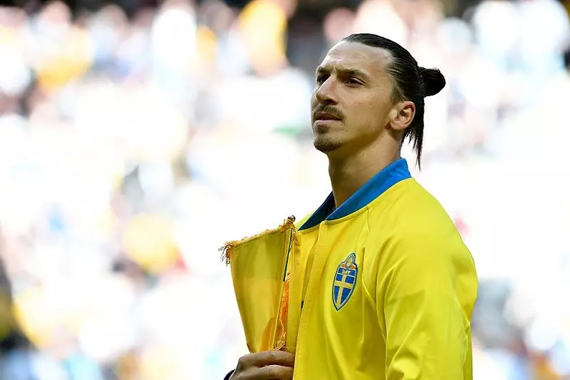 Zlatan returns to Sweden squad after knee injury