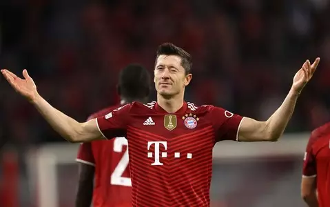 Bayern are a machine: Another goal-fest with a brace from Lewandowski