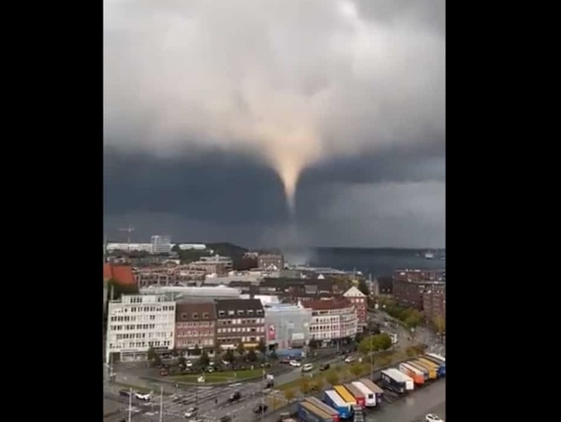 Several people were injured as a result of a tornado crossing over Kiel in northern Germany. 