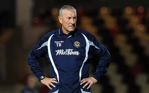 Terry Butcher calls for heading to be ‘phased out’ of football