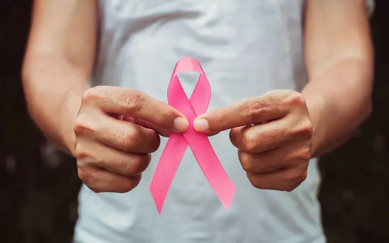 Eksperci: Nawet 12 tys. kobiet w UK żyje z niezdiagnozowanym rakiem piersi