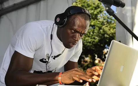 Usain Bolt releases debut album