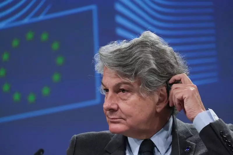 Komisarz UE: "Nie wierzę, że dojdzie do Polexitu"
