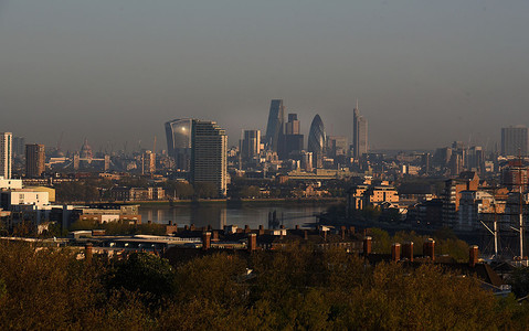 Najbardziej zanieczyszczone miejsca w Londynie będą oznakowane? Tego chce Sadiq Khan