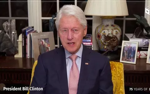 Ex-President Bill Clinton recovering from infection in hospital, doctors say