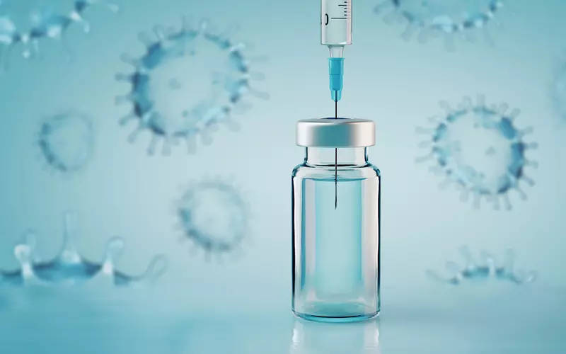 Naukowcy: Jedna szczepionka może chronić przed różnymi koronawirusami