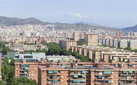 Spain to Rein in Housing Costs Surge With Rent Controls