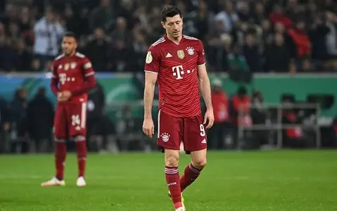 Bayern Munich suffer 5-0 German Cup trashing at Borussia Moenchengaldbach in 'collective blackout'