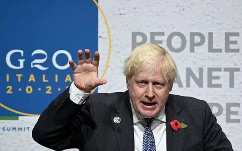 Boris Johnson warns Paris Agreement will crumple without Cop26 success