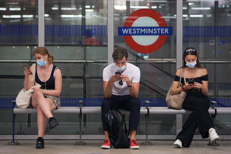 Only 1 in 66,000 barred from Tube travel for not wearing face mask, figures reveal