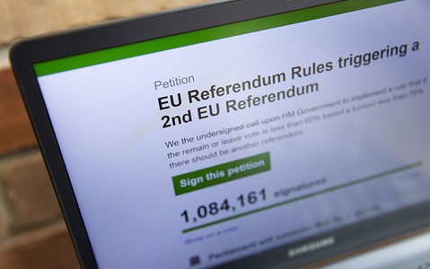 Już ponad milion głosów pod petycją w sprawie drugiego referendum