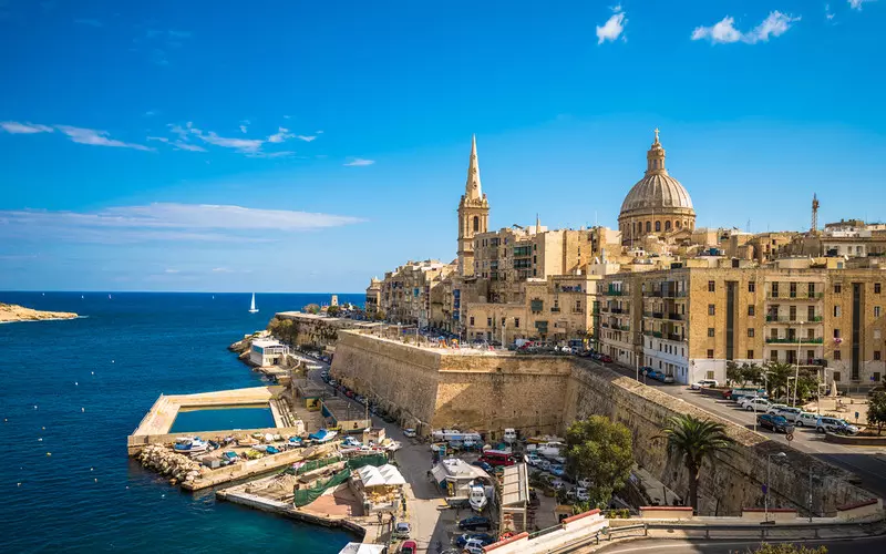 Lotnisko w Modlinie: Wystartowały rejsy Ryanaira na Maltę