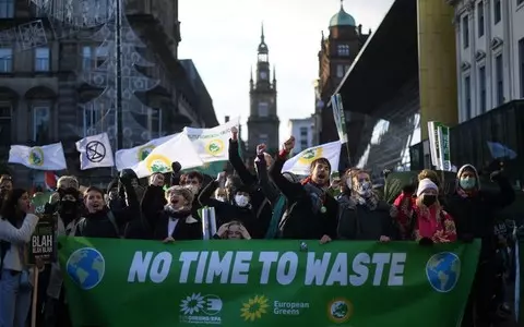 COP26: Tens of thousands march for Glasgow's biggest protest