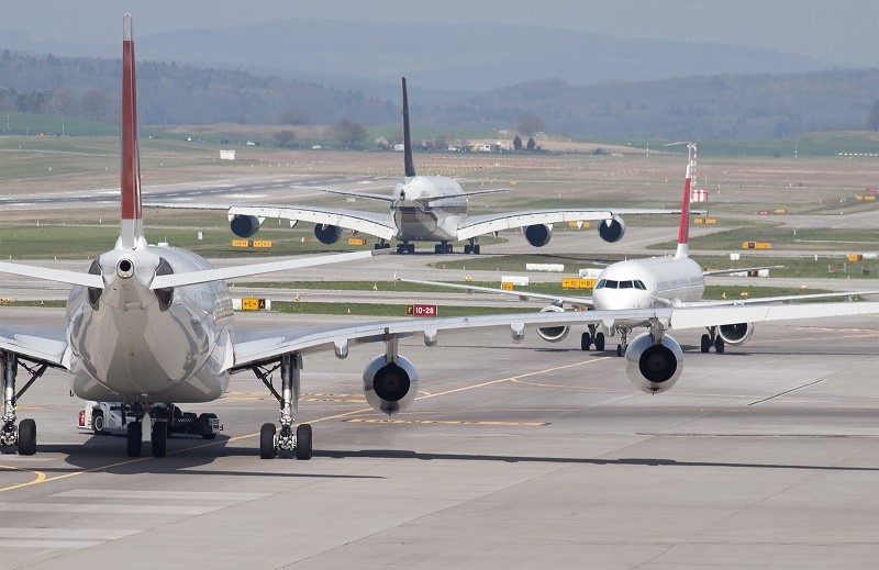 Hiszpania: Samolot awaryjnie lądował, pasażerowie rzucili się do ucieczki
