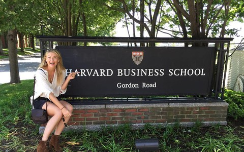 Maria Sharapova enrolls at Harvard
