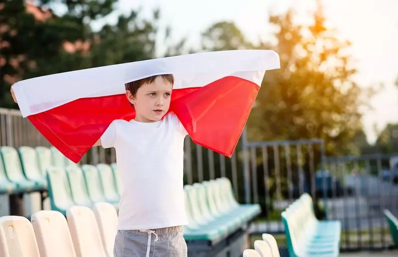 Nowy spot kampanii #KTOTYJESTEŚ dla Polaków mieszkających za granicą