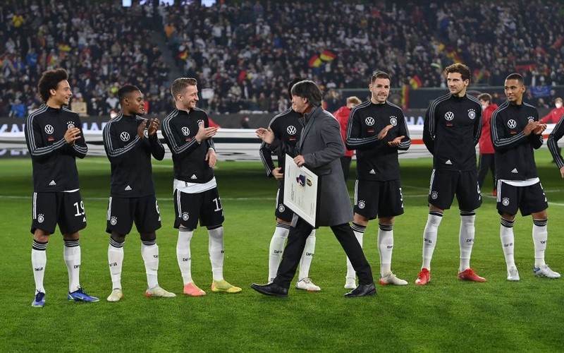 Joachim Loew nie planuje rozstania z futbolem