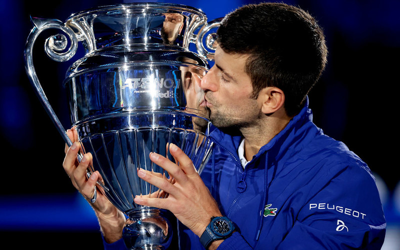 ATP Finals: Djokovic wygrał w dwóch setach, mimo początkowych kłopotów