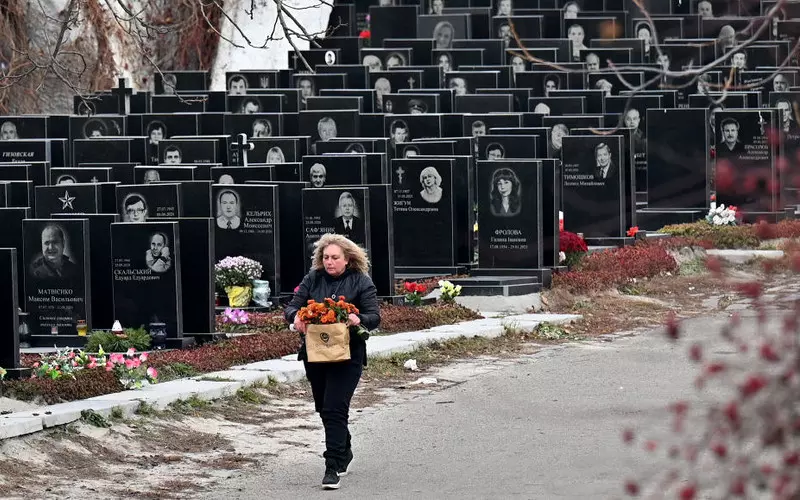 Ukraina: Rekordowa liczba zgonów związanych z Covid-19