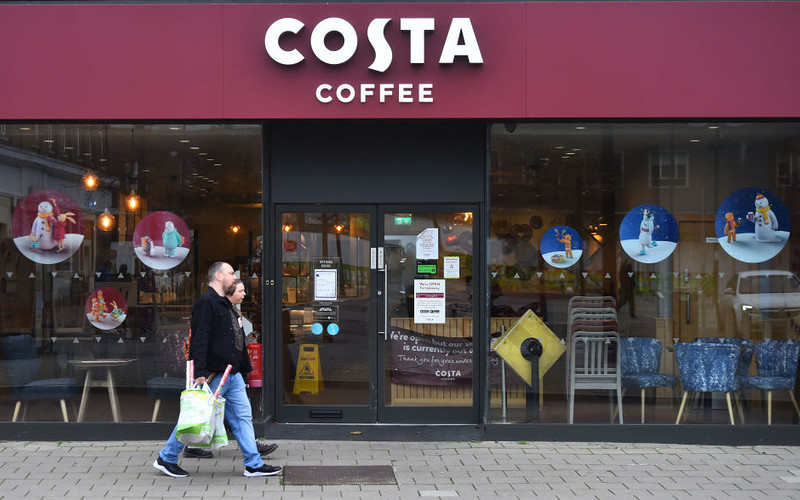 M&S to provide sandwiches and hot food for Costa Coffee