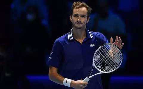 ATP Finals: Medvedev advances to semi-finals with complete victory