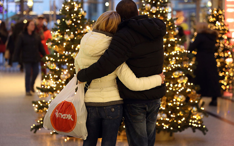 Early Christmas shopping lifts retail sales in October