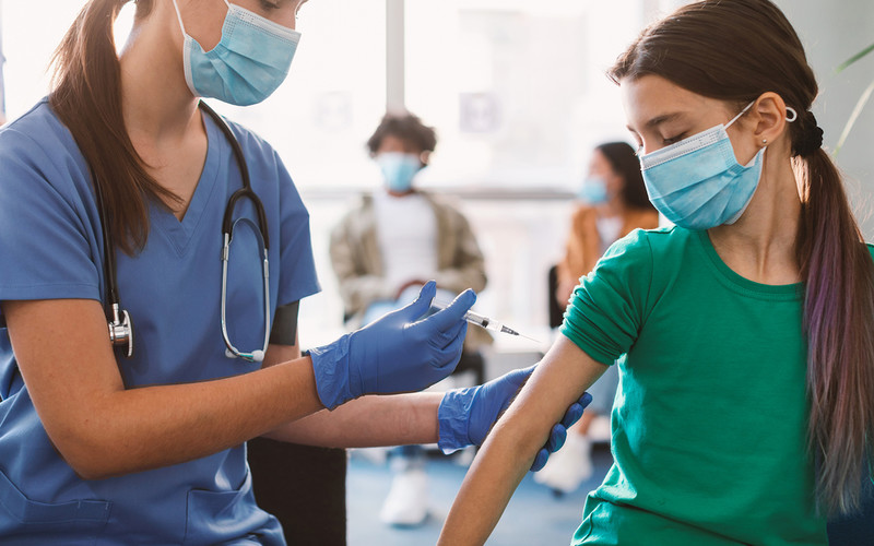 UK: Children 12-17 years of age after COVID-19 should be vaccinated after 12 weeks