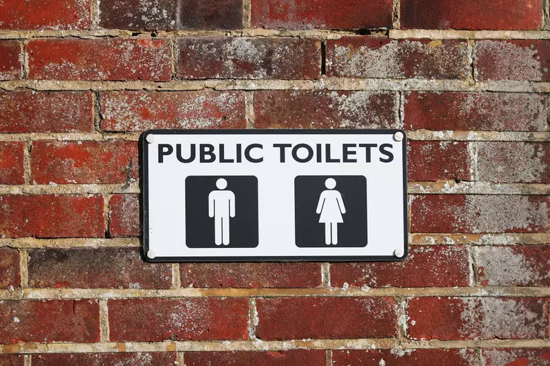 Londyńczycy "rozczarowani" niedoborem publicznych toalet