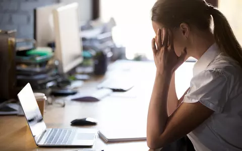 Survey: More than half of Poles experience symptoms of professional burnout