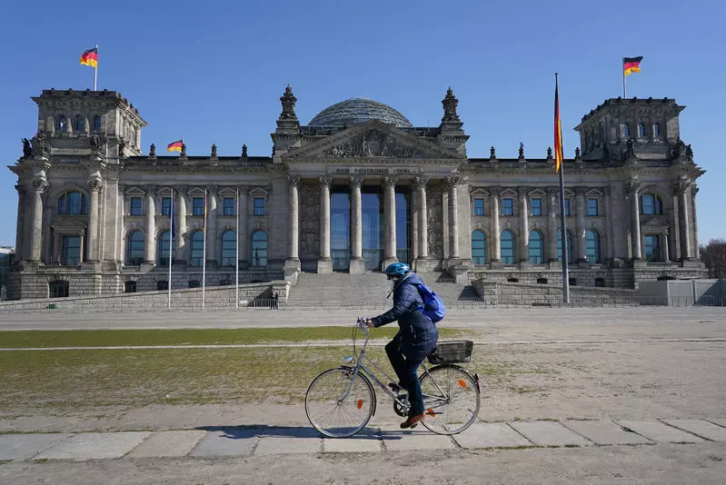 Germany: The new government is considering the introduction of restrictions