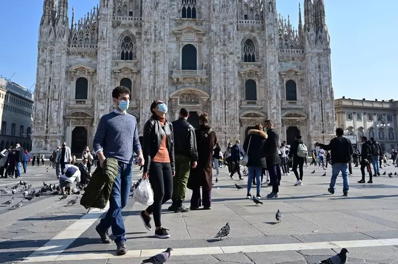 Italy: The obligation to wear masks outdoors returns in cities