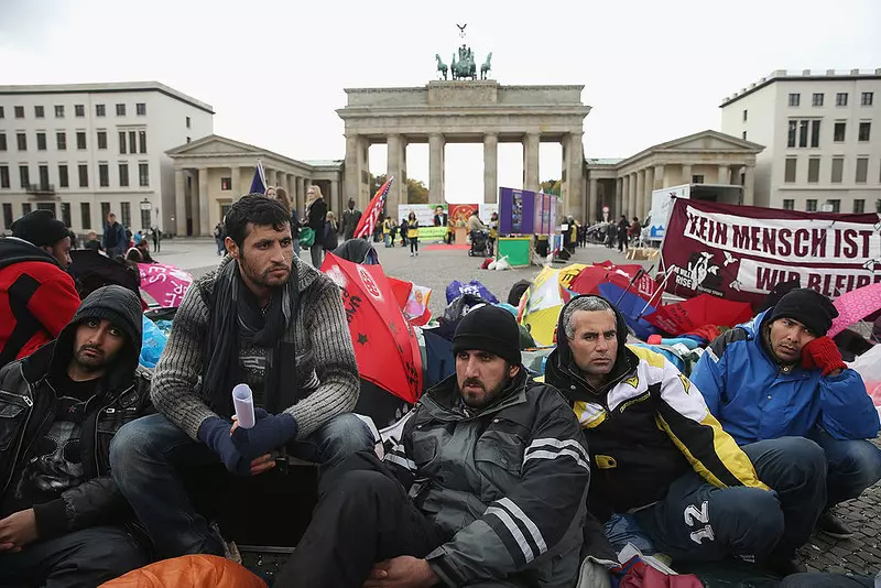 "Welt": Nowa koalicja chce uczynić Niemcy bardziej atrakcyjnymi dla migrantów
