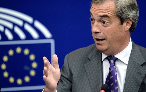 Farage zostaje w PE, by przyglądać się negocjacjom ws. Brexitu
