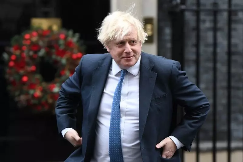 Boris Johnson rejects health official’s advice to reduce festive socialising
