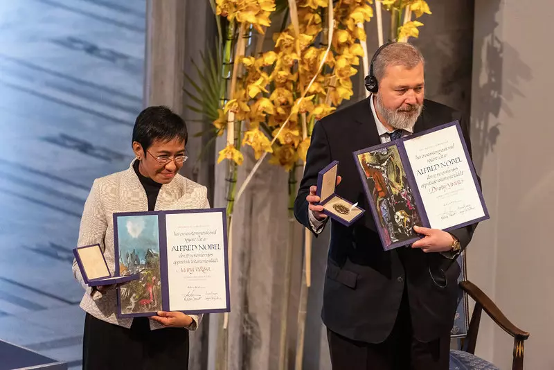 W Oslo laureaci Pokojowej Nagrody Nobla odebrali dyplomy oraz złote medale